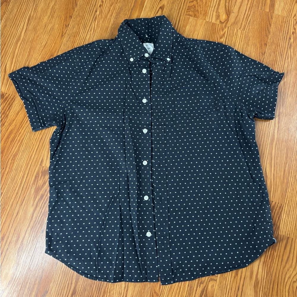 GAP Navy and White Dotted Button Down